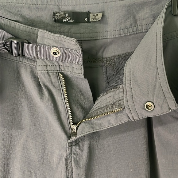 Prana Hiking Dark Gray Adjustable Capris Size 8 - Picture 3 of 9
